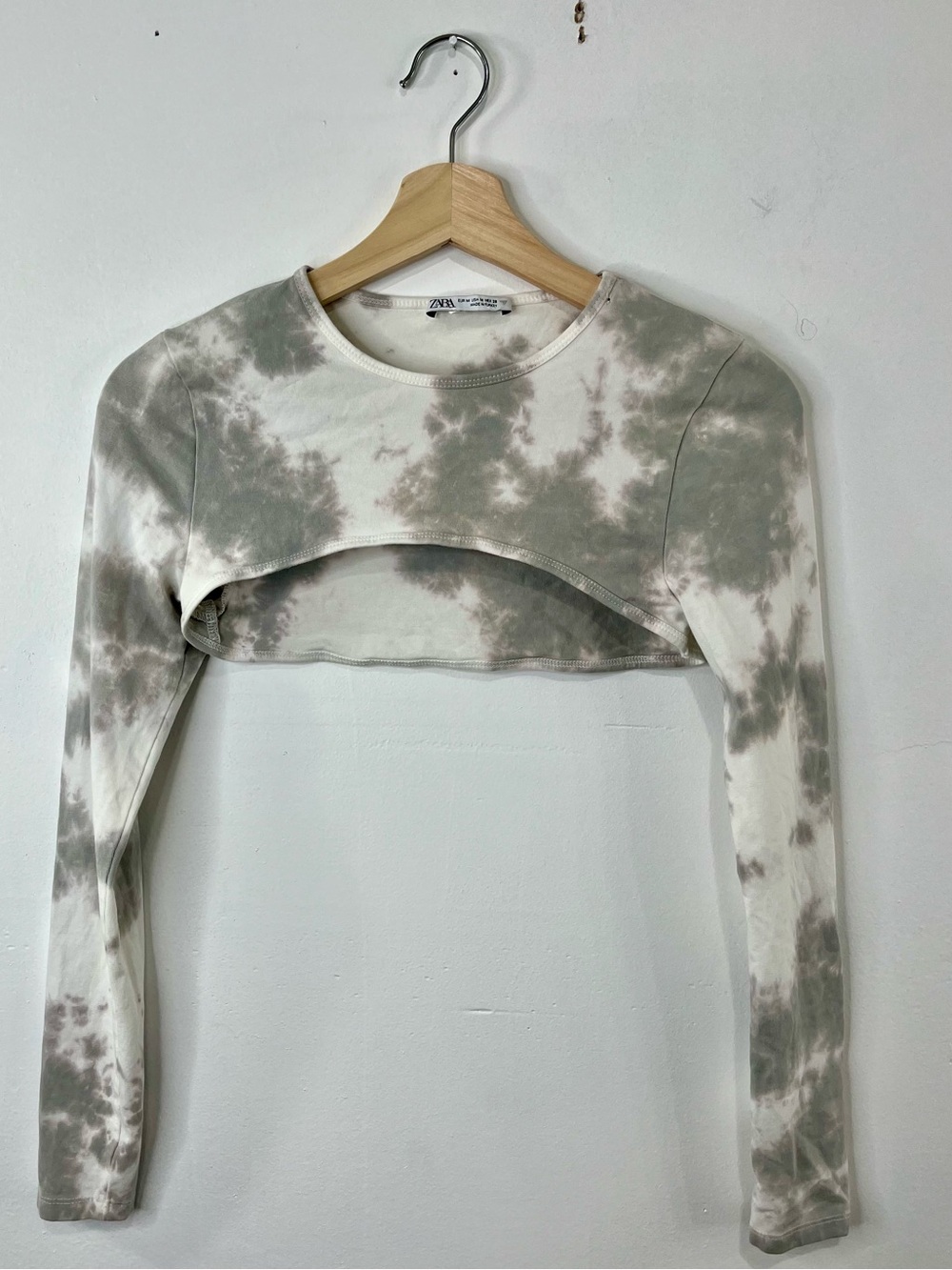 ✨ ZARA Tie-Dye Cropped Long Sleeve Top • Size M • ✨